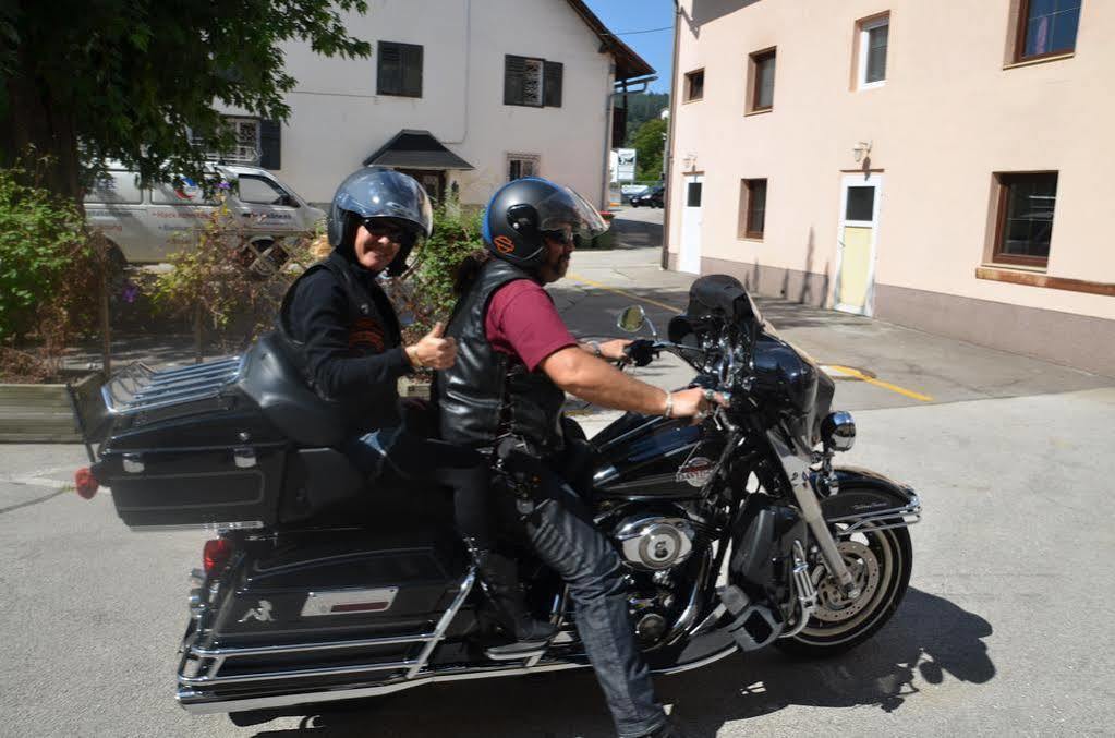 Hotel Gretl Krumpendorf Εξωτερικό φωτογραφία